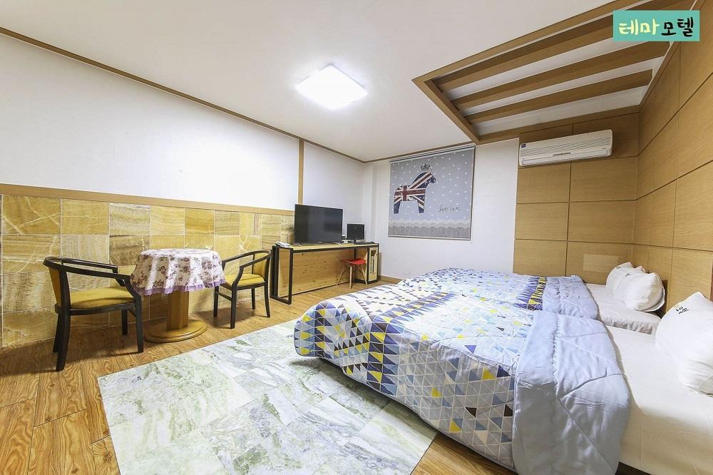 Theme Motel Мокпо Экстерьер фото